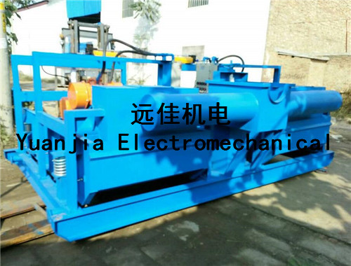 1.8KW高频双联振动筛.jpg